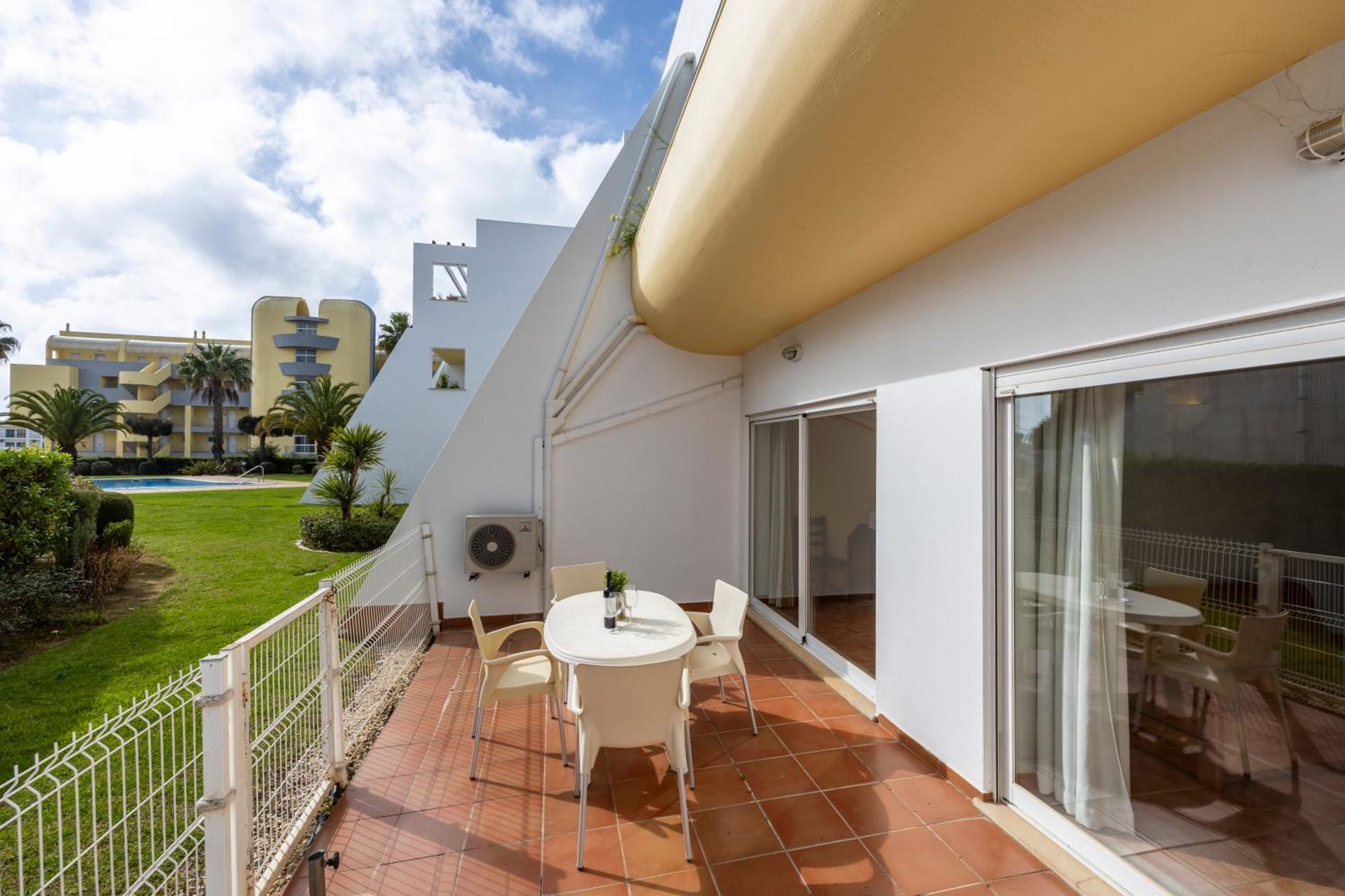 Cardeira Holiday Apartments Lagos Bagian luar foto