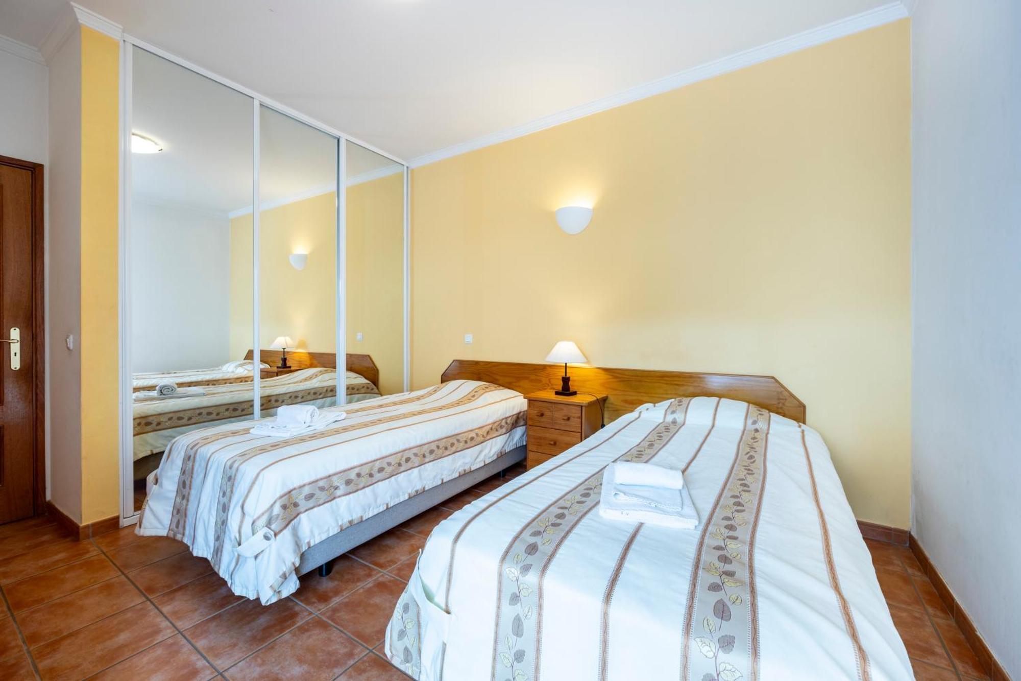 Cardeira Holiday Apartments Lagos Bagian luar foto